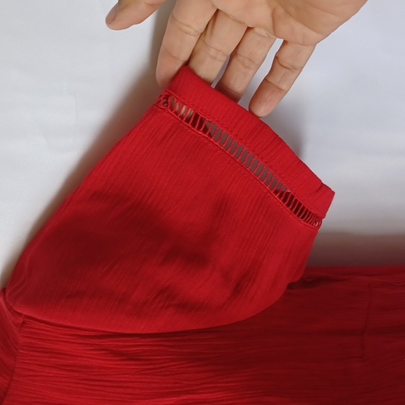 Lulus Dress Adult Size XS Red Short Sleeve Round Neck Lined, lace trim - Picture 2 of 6